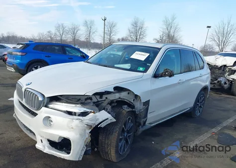 2015 BMW X5 xDrive35I z USA, uszkodzony, nr VIN 5UXKR0C56F0P00859